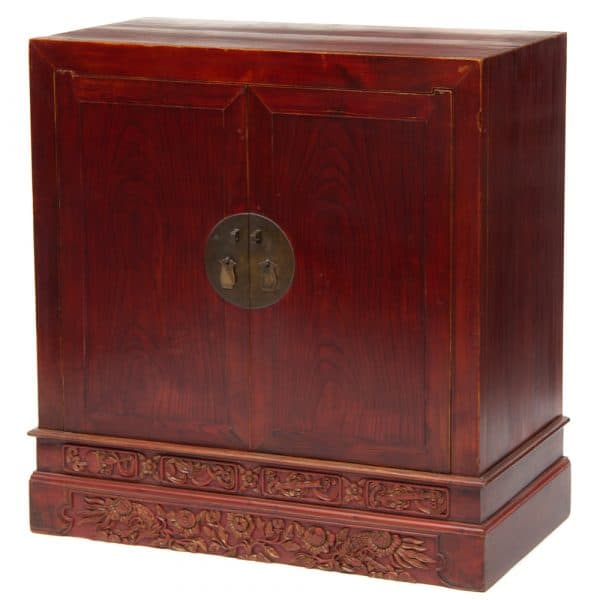 Lacquered Chinese cabinet