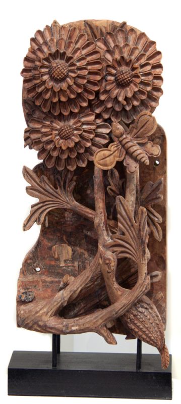 Chrysanthemum and butterfly carving