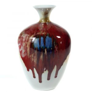 Handmade ceramic vase by Wang Fangcheng