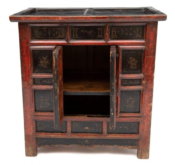 Red and black lacquered cabinet with scholar studio motifs - Image 2