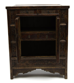 Alternative view of Cabinet with peony medallions