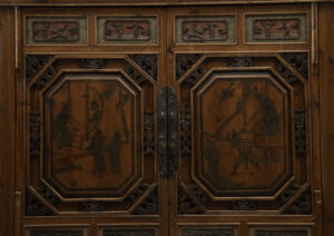Two section cabinet - detail top